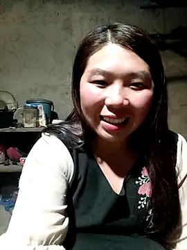 quynhkoolbae online show from November 25, 12:49 pm