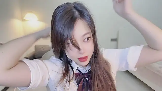 Maymay  online show from September 27, 11:10 pm