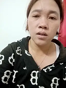 miumiu 00 online show from November 15, 10:26 pm