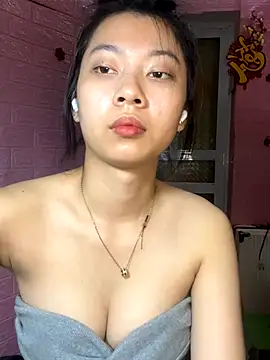 Snapshot of Phthao chatting on September 17, 2:52 pm Phthao online show from September 17, 2:52 pm