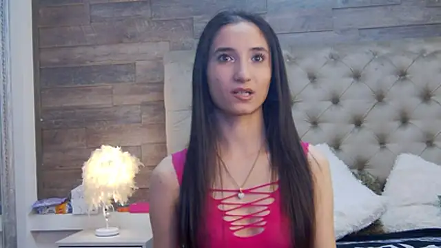 Snapshot of CarolinaBlair chatting on November 22, 8:52 pm CarolinaBlair online show from November 22, 8:52 pm