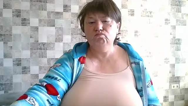 RipeMelon4561 online show from October 30, 6:48 am