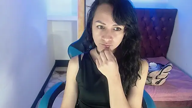 alison moon7 online show from October 15, 11:32 am