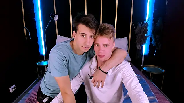 LawrenceMiles online show from October 5, 11:30 am