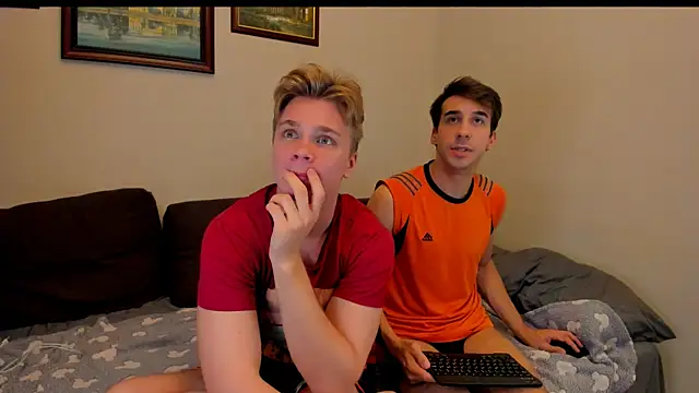 LawrenceMiles online show from October 27, 8:35 pm