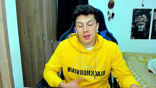 javiersexymann online show from January 10, 2:04 am