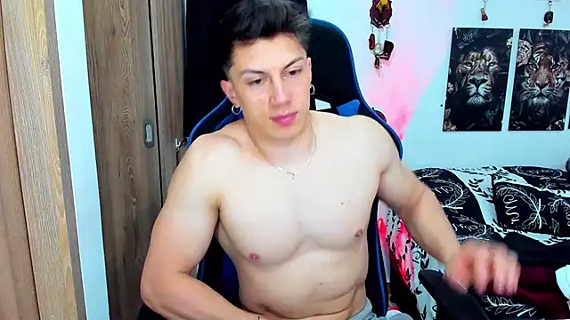 javiersexymann online show from January 23, 10:11 pm