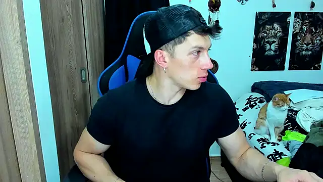 javiersexymann online show from February 19, 5:27 am