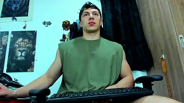 javiersexymann online show from March 4, 5:42 am