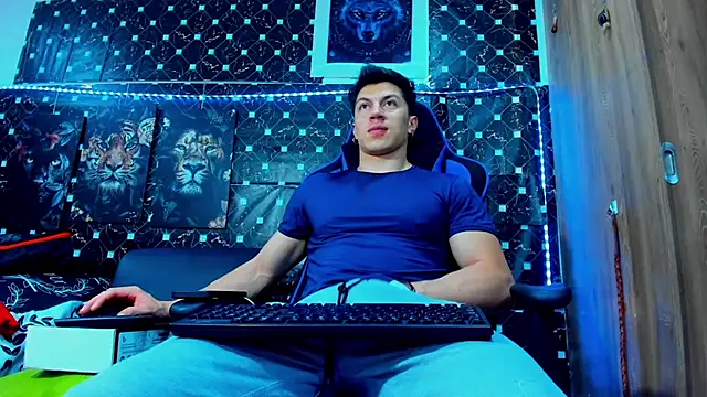 javiersexymann online show from October 8, 9:34 pm