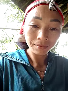 lucybaby00 online show from September 13, 3:17 am