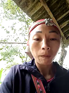 lucybaby00 online show from October 14, 2:23 am