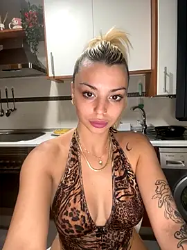 NoeliaGarcia17 online show from September 16, 8:21 pm