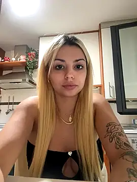 NoeliaGarcia17 online show from October 13, 9:04 pm