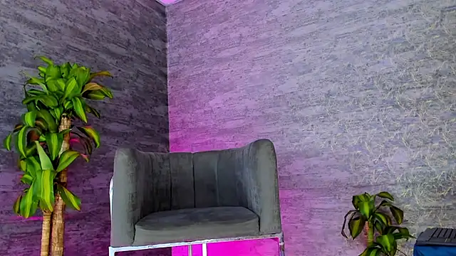 Snapshot of ArthurCox chatting on September 12, 11:37 pm ArthurCox online show from September 12, 11:37 pm