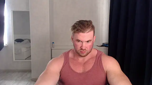 Snapshot of ThorHemsworthRU chatting on December 6, 7:43 am ThorHemsworthRU online show from December 6, 7:43 am