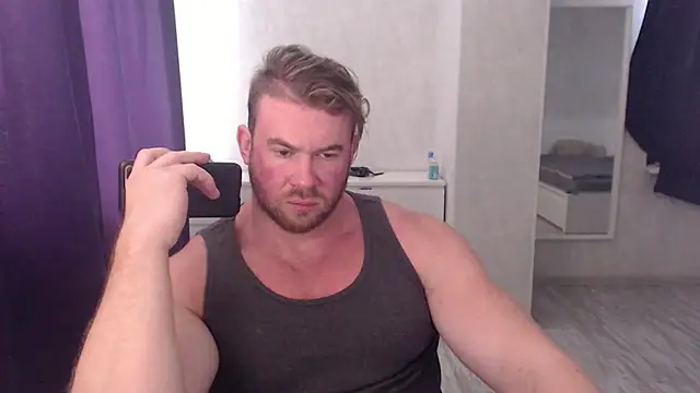 Snapshot of ThorHemsworthRU chatting on December 14, 8:56 am ThorHemsworthRU online show from December 14, 8:56 am