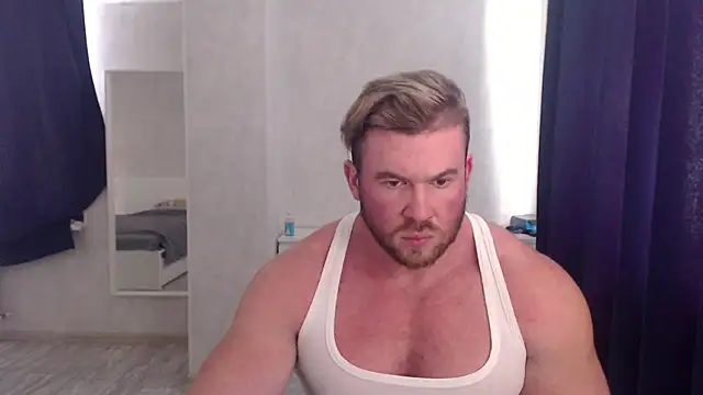 Snapshot of ThorHemsworthRU chatting on December 19, 11:07 am ThorHemsworthRU online show from December 19, 11:07 am