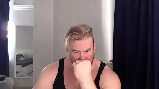 Snapshot of ThorHemsworthRU chatting on February 17, 11:55 am ThorHemsworthRU online show from February 17, 11:55 am