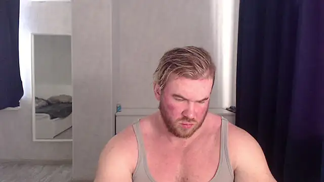 Snapshot of ThorHemsworthRU chatting on March 14, 5:48 am ThorHemsworthRU online show from March 14, 5:48 am