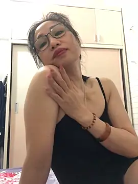 Vitamin sexy online show from October 3, 12:46 pm