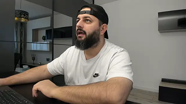 DravenPeak online show from October 7, 1:41 pm