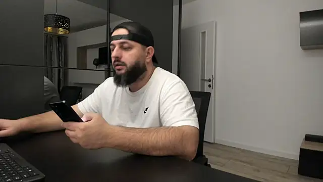 DravenPeak online show from October 25, 4:46 pm