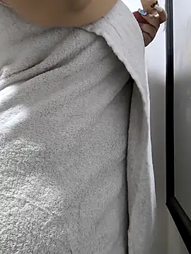 butterfly777  online show from September 15, 10:48 am