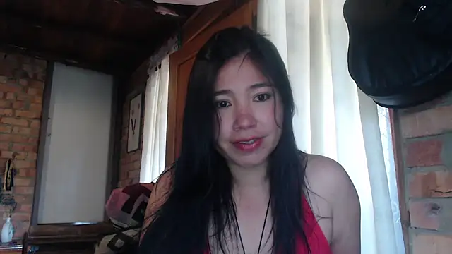 Snapshot of magiadeisis chatting on October 17, 12:30 pm magiadeisis online show from October 17, 12:30 pm