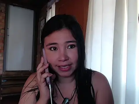 Snapshot of magiadeisis chatting on November 5, 2:28 pm magiadeisis online show from November 5, 2:28 pm