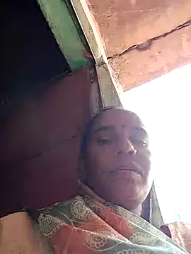 Pinky12A online show from October 3, 5:15 am