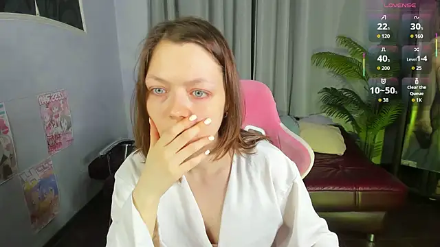 Lunar Lily online show from September 21, 5:31 am