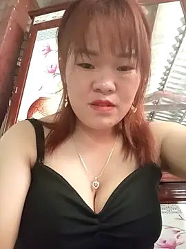 sukabae00 online show from October 12, 3:27 am