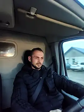 papichulo0099 online show from November 25, 5:51 am