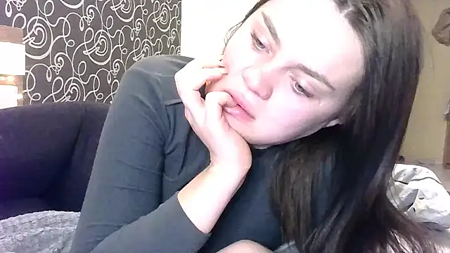 Bonny Candy online show from November 16, 1:11 am