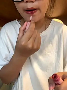 Snapshot of bunny_b4nny chatting on September 30, 9:14 am bunny b4nny online show from September 30, 9:14 am