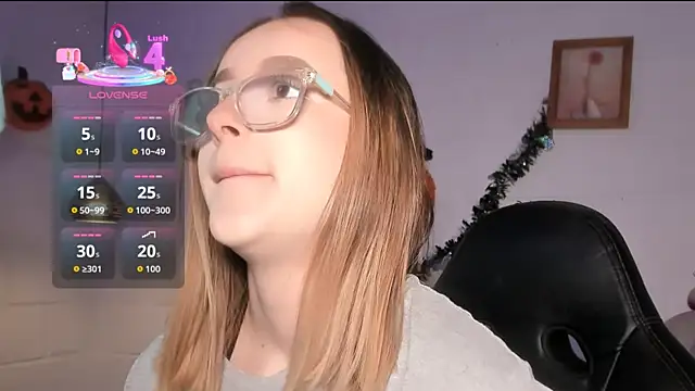 kristal joi dl online show from October 14, 12:50 pm