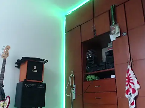 Diego  Barbarie   online show from September 30, 7:41 pm