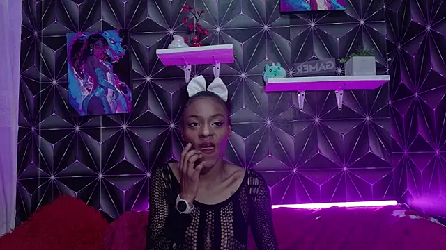 Shantall ks online show from September 19, 4:03 am