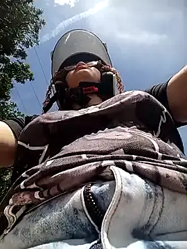 SirenRouge 69 online show from September 26, 7:18 pm