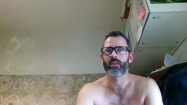 whatYwantMorrre online show from November 19, 10:59 am