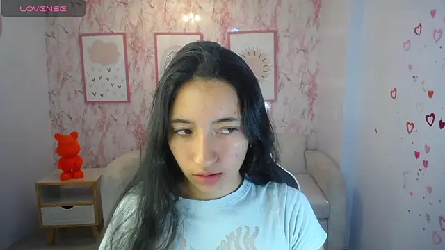 Snapshot of Kylie_ch1 chatting on September 13, 11:32 am Kylie ch1 online show from September 13, 11:32 am