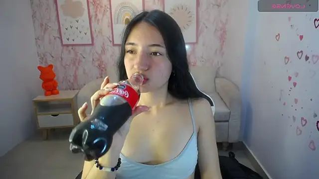 Snapshot of Kylie_ch1 chatting on October 11, 3:39 am Kylie ch1 online show from October 11, 3:39 am