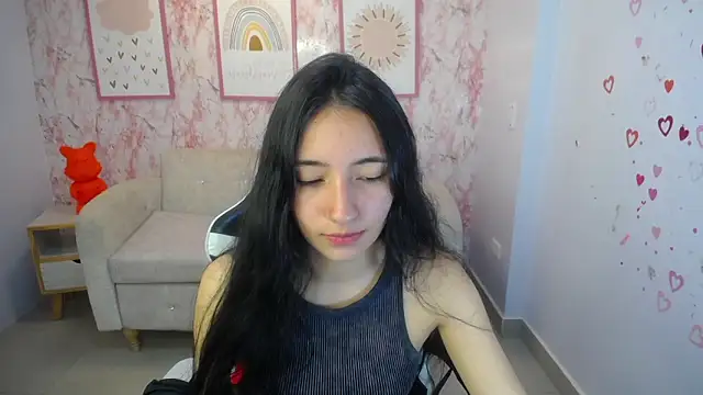 Snapshot of Kylie_ch1 chatting on November 8, 4:18 pm Kylie ch1 online show from November 8, 4:18 pm