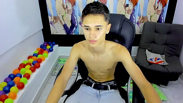 Aron Boyy online show from September 14, 1:43 pm