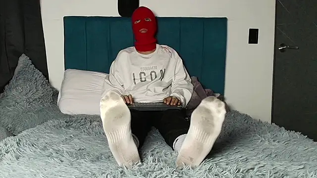 Snapshot of Warmteam777 chatting on October 11, 11:14 pm Warmteam777 online show from October 11, 11:14 pm