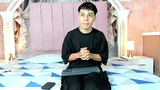 Dani rivass online show from September 25, 11:14 am