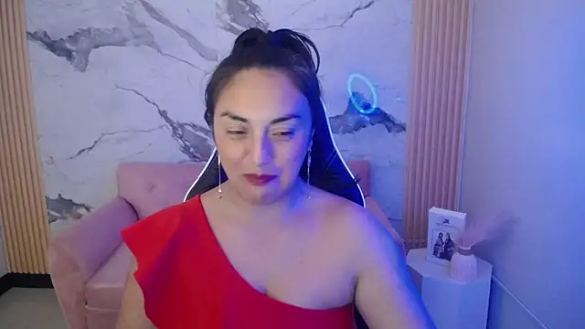 Snapshot of tamara_ch1 chatting on November 8, 2:56 am tamara ch1 online show from November 8, 2:56 am