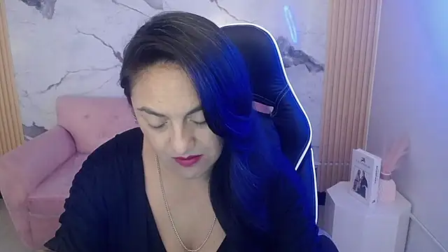 Snapshot of tamara_ch1 chatting on November 29, 3:42 am tamara ch1 online show from November 29, 3:42 am