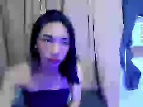 Snapshot of Aiko_shemalexxx chatting on November 13, 8:57 am Aiko shemalexxx online show from November 13, 8:57 am